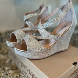 Bella Marie Glittering Beige Wedge Sandals